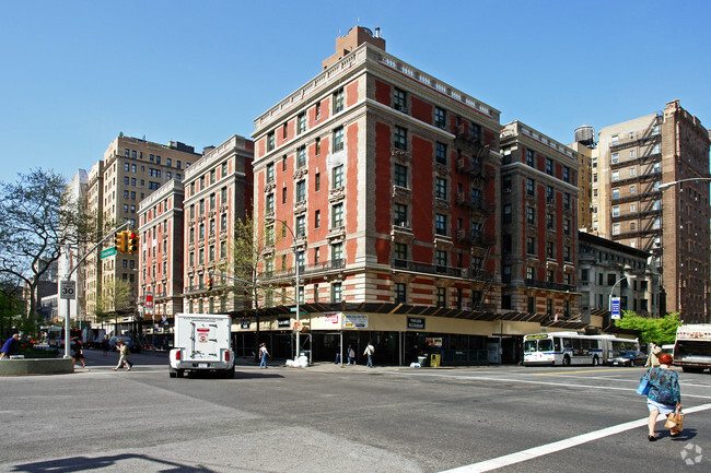 Building Photo - Euclid Hall