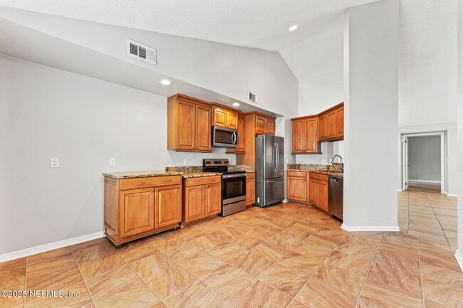 Building Photo - 8379 Chason Rd W