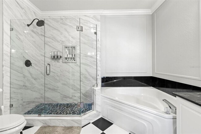 Building Photo - 2746 Via Tivoli