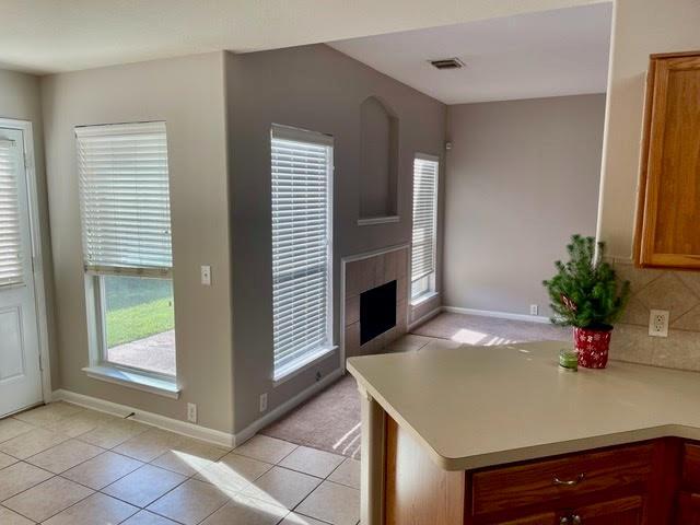 Building Photo - 2851 Sandberry Dr