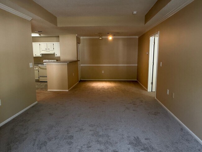 Building Photo - Two bedroom two bath second floor unit