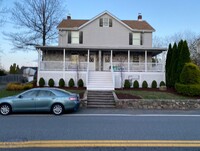 Building Photo - 160 S Main St