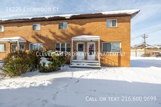 Building Photo - 16225 Edgewood Ct
