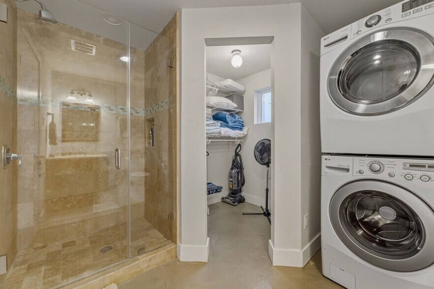 Building Photo - 512 Bouldin Ave