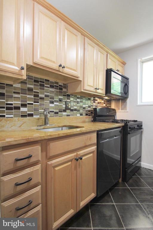 Building Photo - 2833 Kalmia Lee Ct