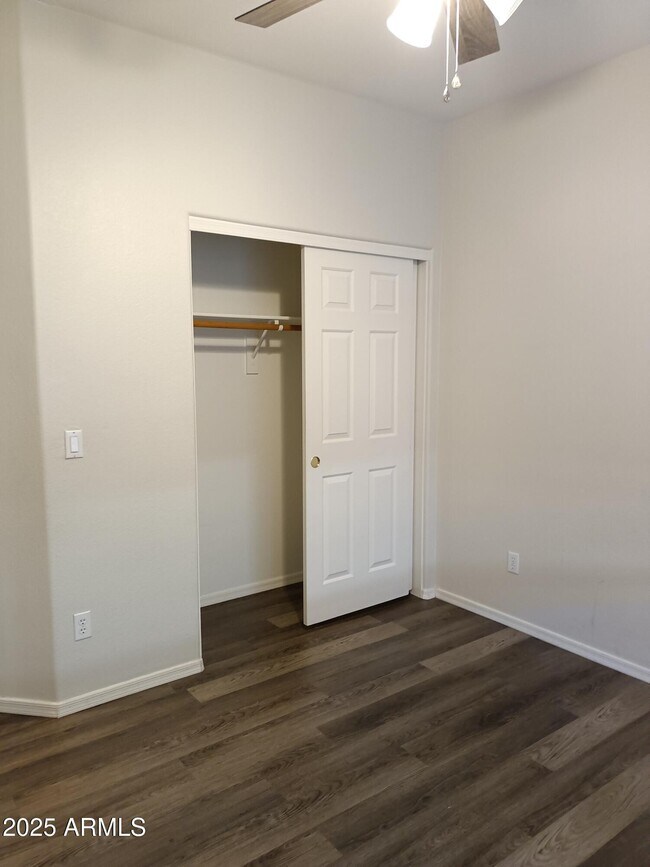 Building Photo - 14634 W Ventura St