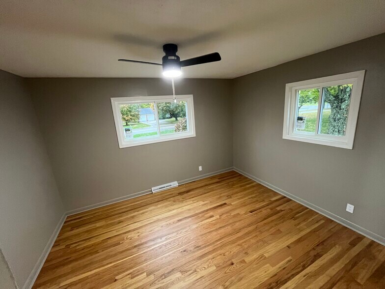 Building Photo - 7080 Millikin Rd