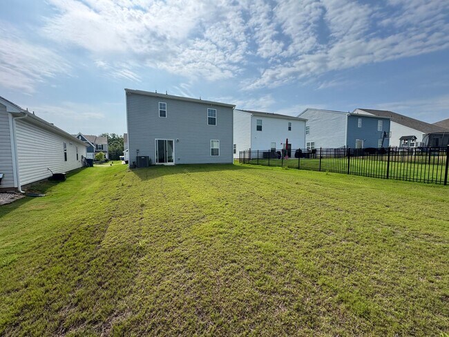Building Photo - 2362 Trollinger Dr