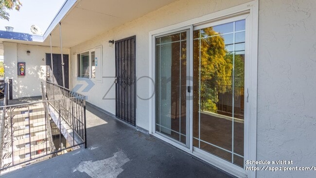 Building Photo - 3691 Cape Cod Ct