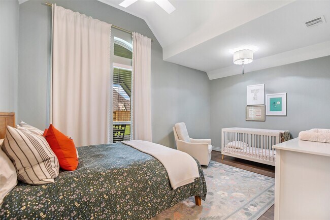 Building Photo - 12310 May Pop Path