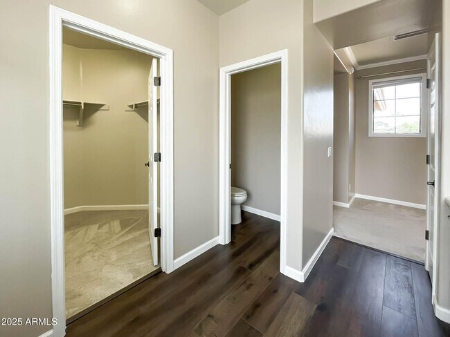 Building Photo - 3829 E Morelos St