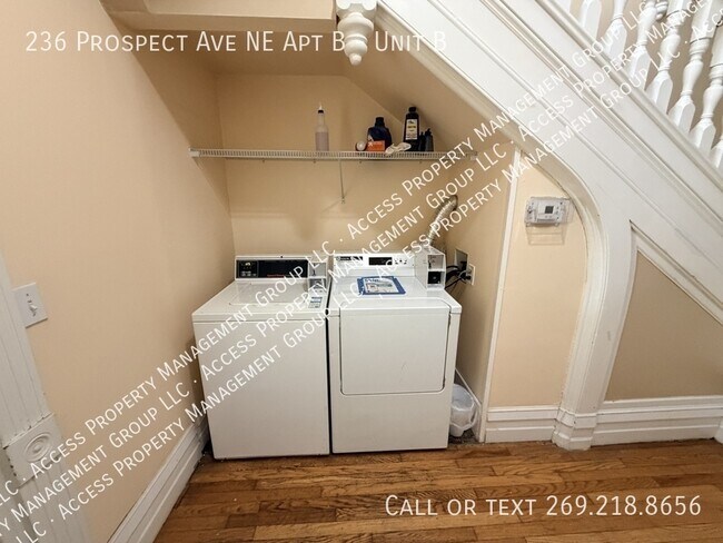 Building Photo - 236 Prospect Ave NE