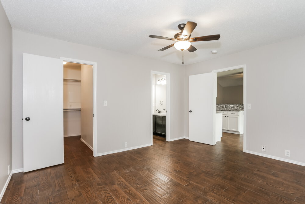 Building Photo - 100 Walnut Dr