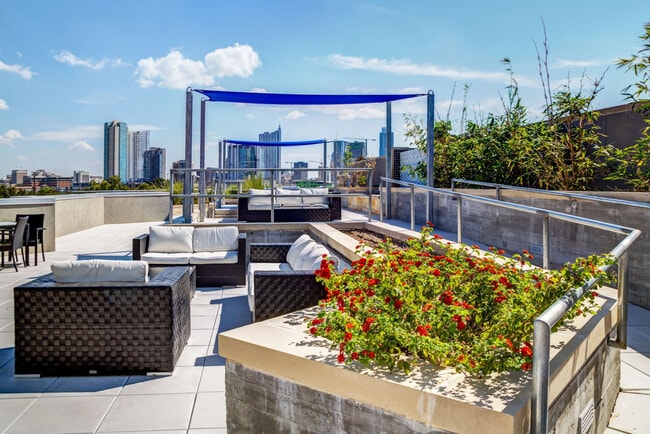 Building Photo - 1717 Toomey Rd