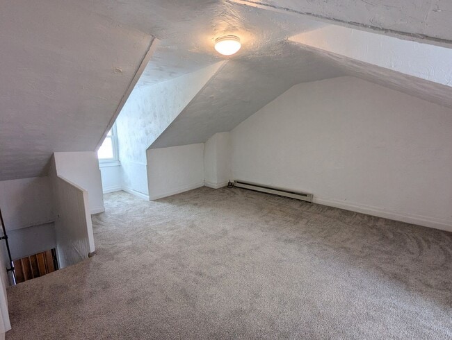 Building Photo - 118-120 S 25th St