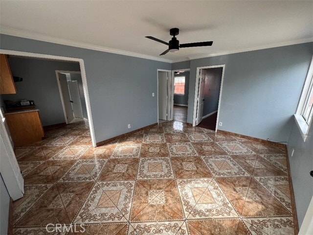 Building Photo - 2146 E Poppy St