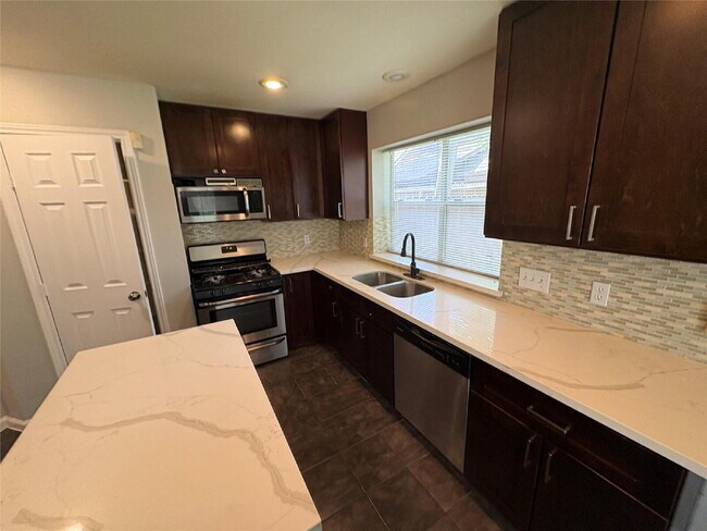 Building Photo - Beautiful 4-bedroom, 2.5-bath home in desirable Katy ISD!