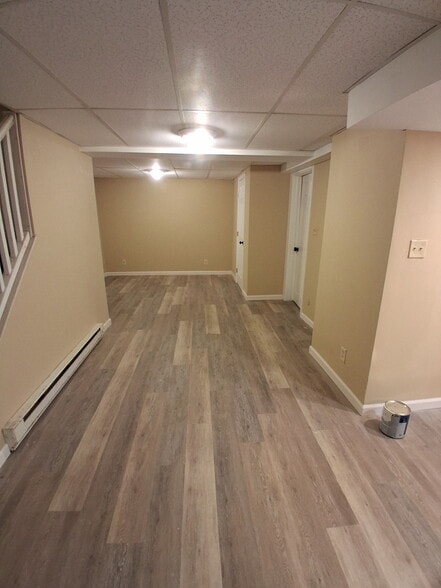 Building Photo - 1610 Maple Ave