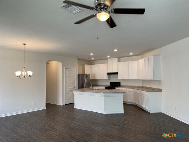 Building Photo - 2078 Wind Chime Wy