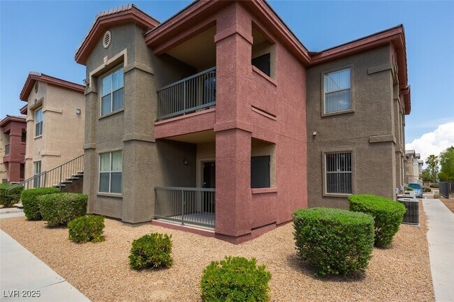 Building Photo - 8000 W Badura Ave