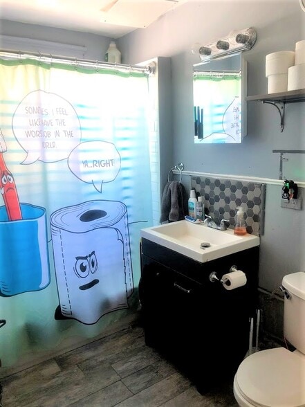 Building Photo - 19 Arden St