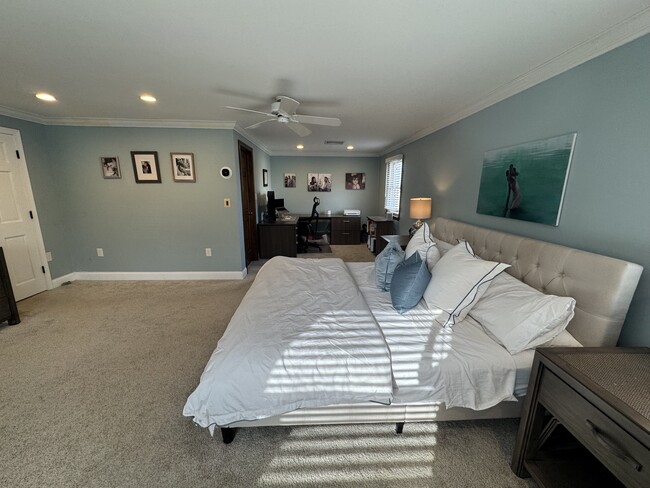 Building Photo - 78 Montclair Ave