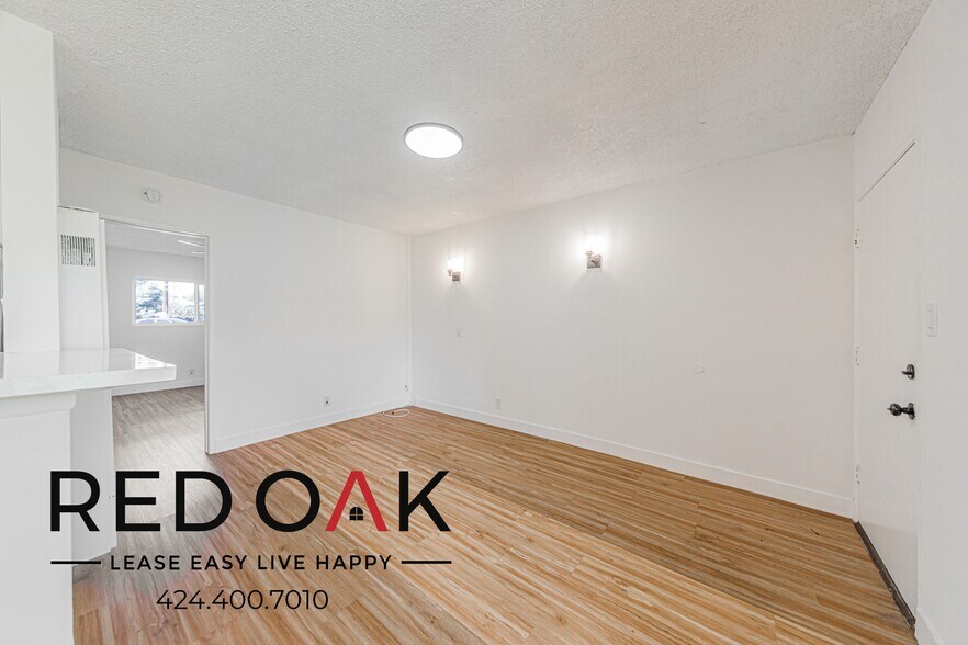 Building Photo - 12601 Kensington Ln