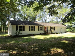 Building Photo - 29157 Woodridge Dr