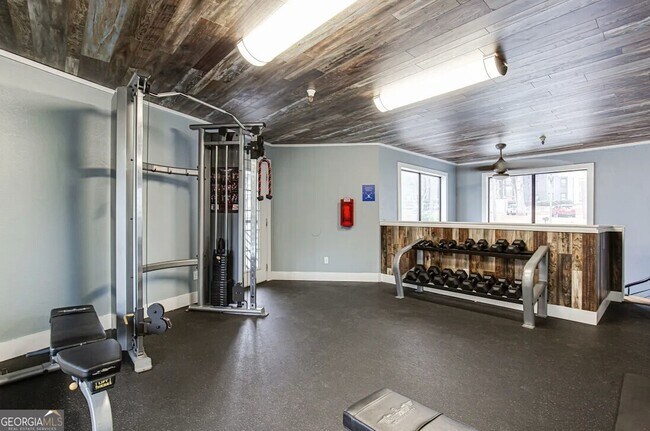 Building Photo - 2330 Cobb Pkwy SE