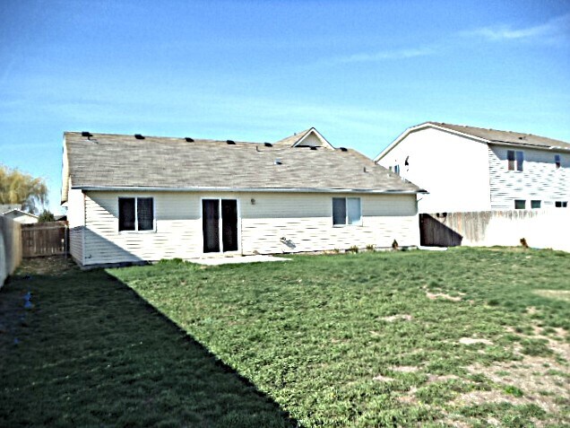 Building Photo - 11296 Tamsworth Dr