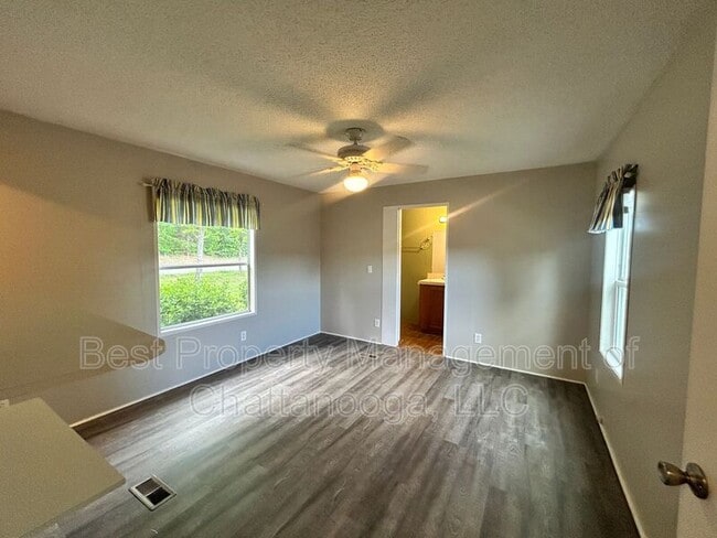 Building Photo - 8805 Jen Rue Lane