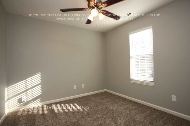 Building Photo - 6602 Cedar Cliff Dr