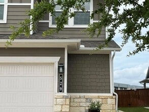 Building Photo - 529 Peace Dr