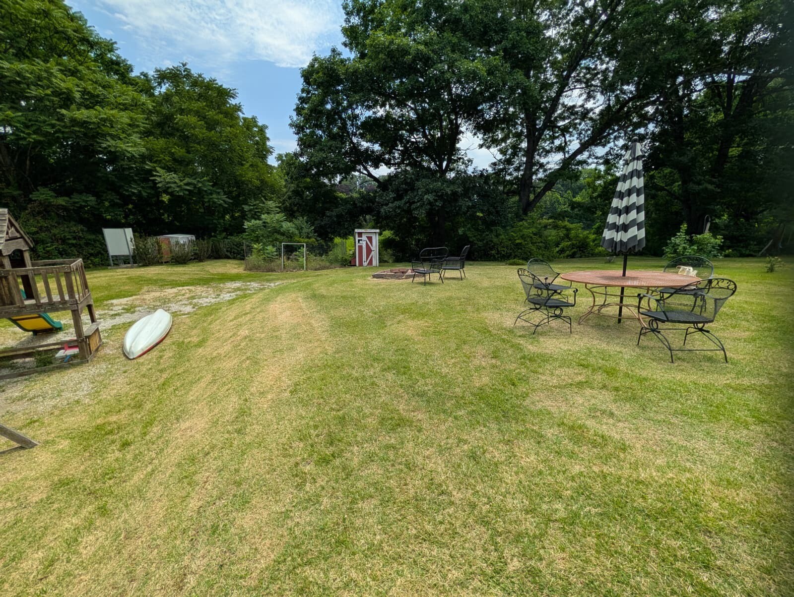 Building Photo - 21 Wintergreen Ave