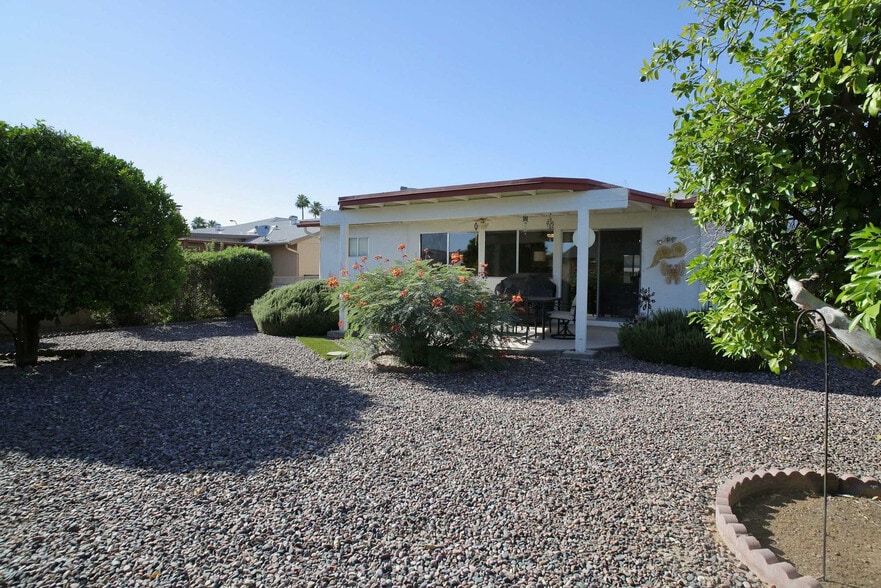 Building Photo - 8307 E Pueblo Ave