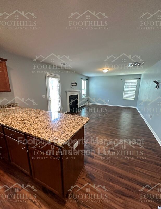 Building Photo - 123 Traditions Blvd