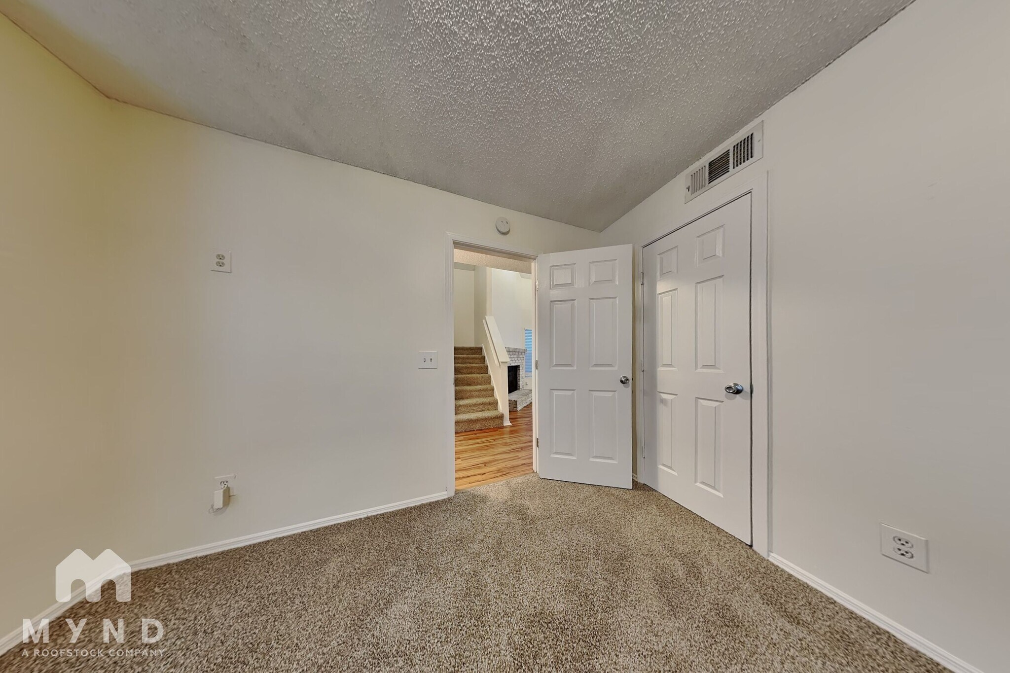 Building Photo - 11021 Traci Lynn Dr