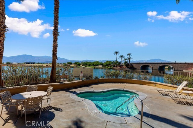 Building Photo - 42911 Del Lago Ct