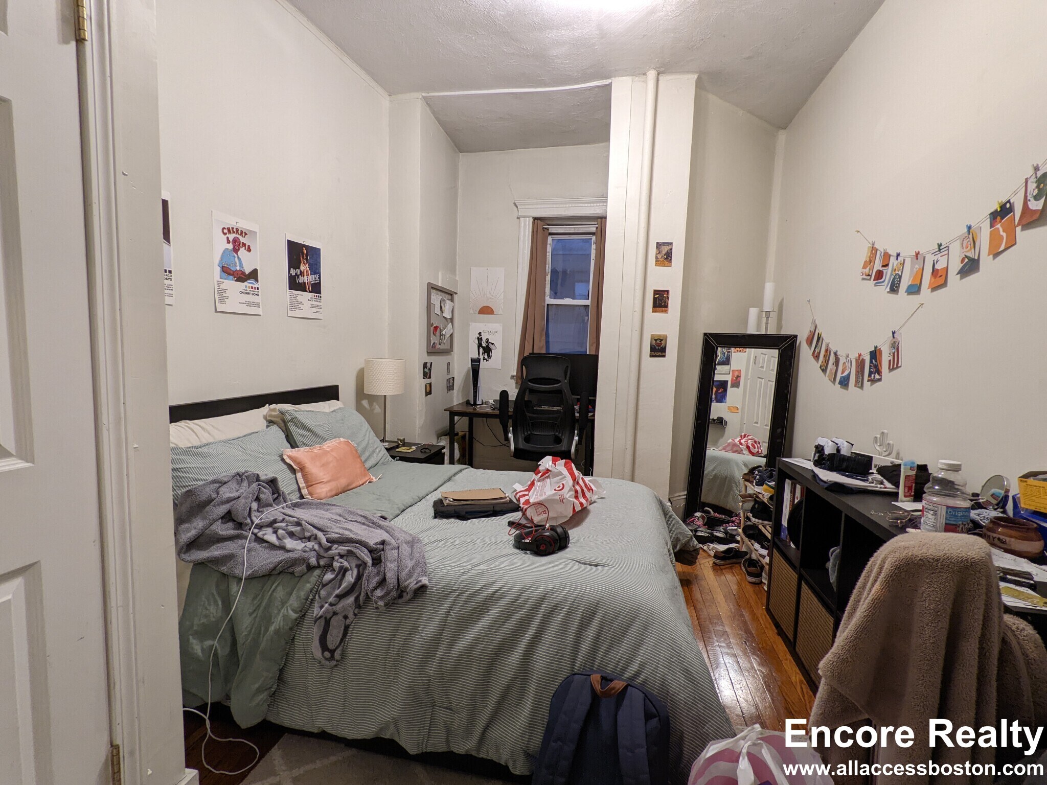 Building Photo - 204 Hemenway St