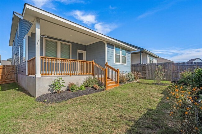 Building Photo - 168 Kings Cyn Dr