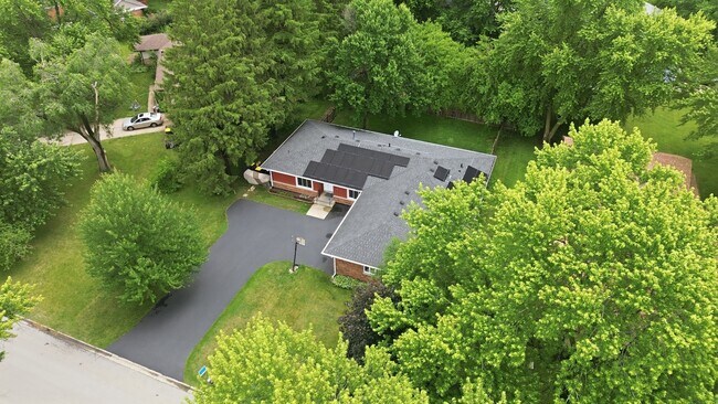 Building Photo - 152 Dunbar Ln