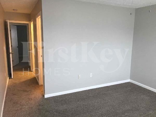 Building Photo - 5712 Clemens Dr
