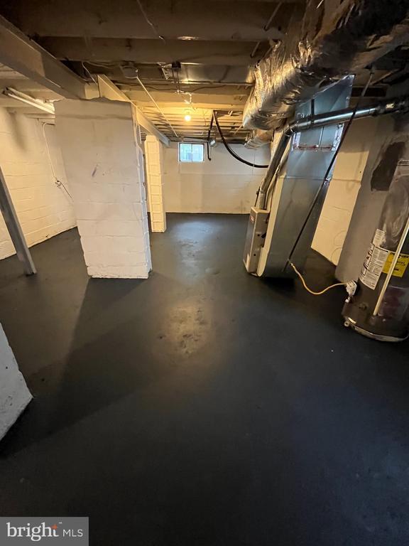 Building Photo - 5413 Belle Vista Ave