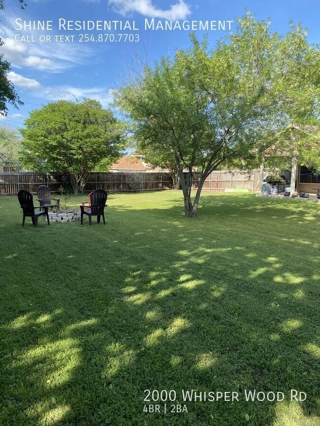 Building Photo - 2000 Whisper Wood Rd