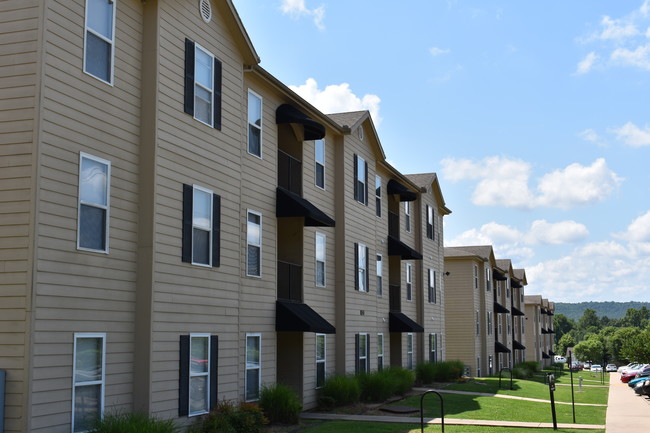 Primary Photo - Mountain View Apartments