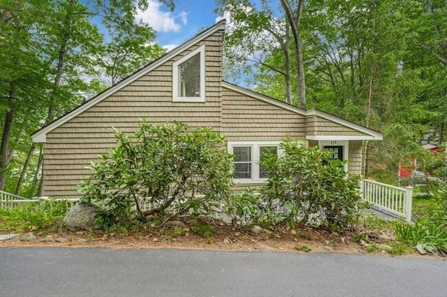 Building Photo - 129 Rocky Pond Rd