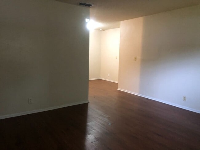 Building Photo - SPACIOUS 3BR/1.5BA w/Carport, Beautiful Wood Finish Flooring, Privacy Fenced Backyard! NO APP FEE!