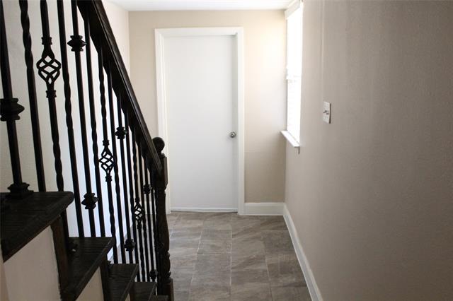 Building Photo - 809 W Northgate Dr