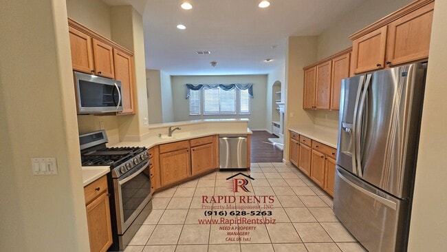 Building Photo - 2713 Robinson Creek Ln