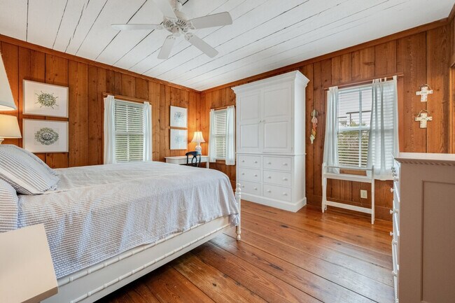 Building Photo - 911 Debordieu Blvd